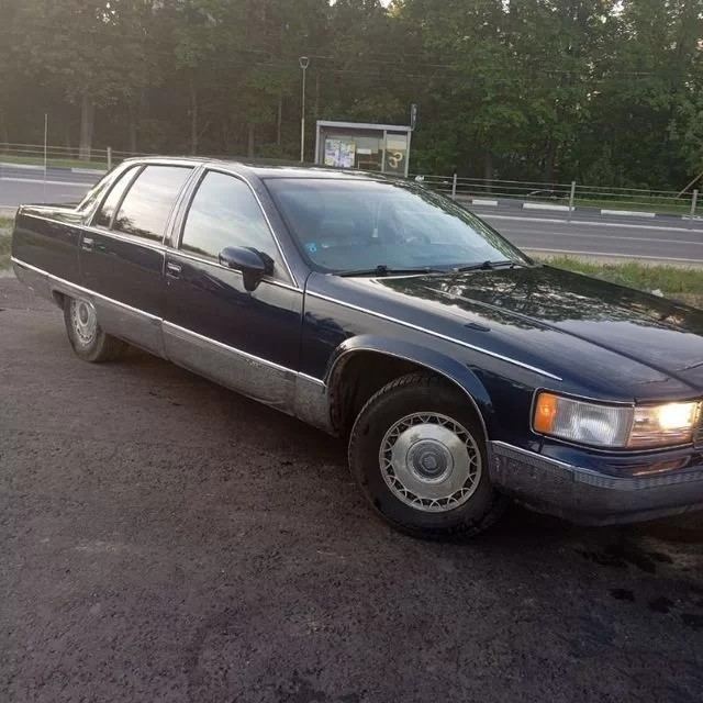 Cadillac Fleetwood, 1994 — Московская обл., Истра